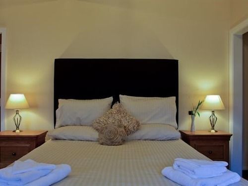 Cambrian Inn Tredegar Bagian luar foto