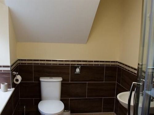 Cambrian Inn Tredegar Bagian luar foto