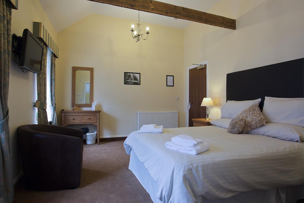 Cambrian Inn Tredegar Ruang foto