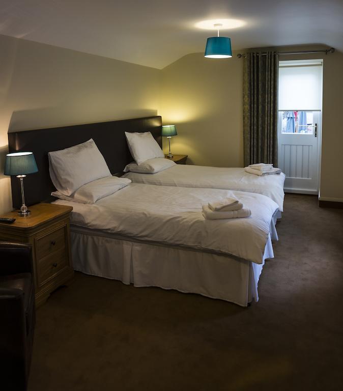 Cambrian Inn Tredegar Ruang foto