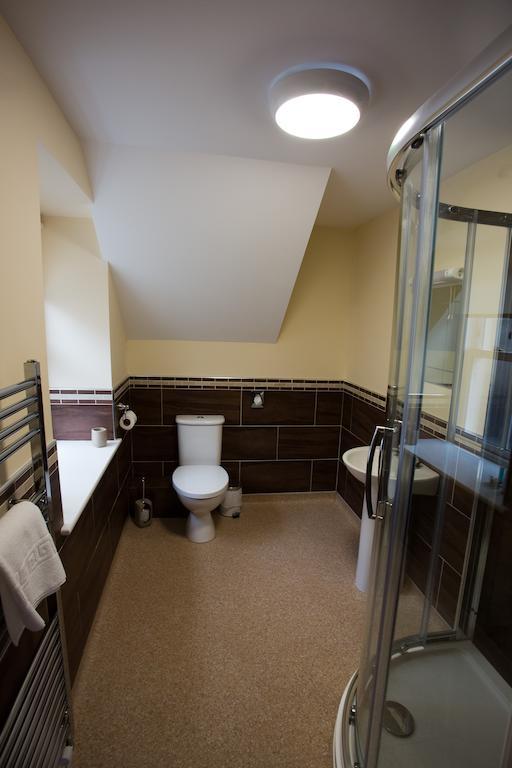 Cambrian Inn Tredegar Ruang foto